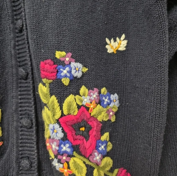 Vintage Worthington Cardigan Sweater Women's Size Small Embroidered Floral Navy - Picture 5 of 6